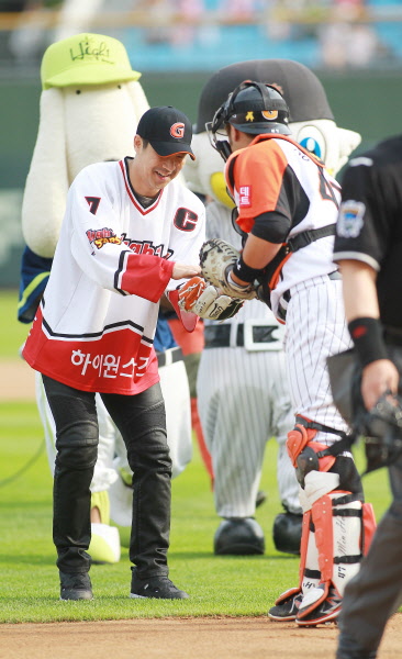 시구 하이원스타즈 주장 배우 박상욱